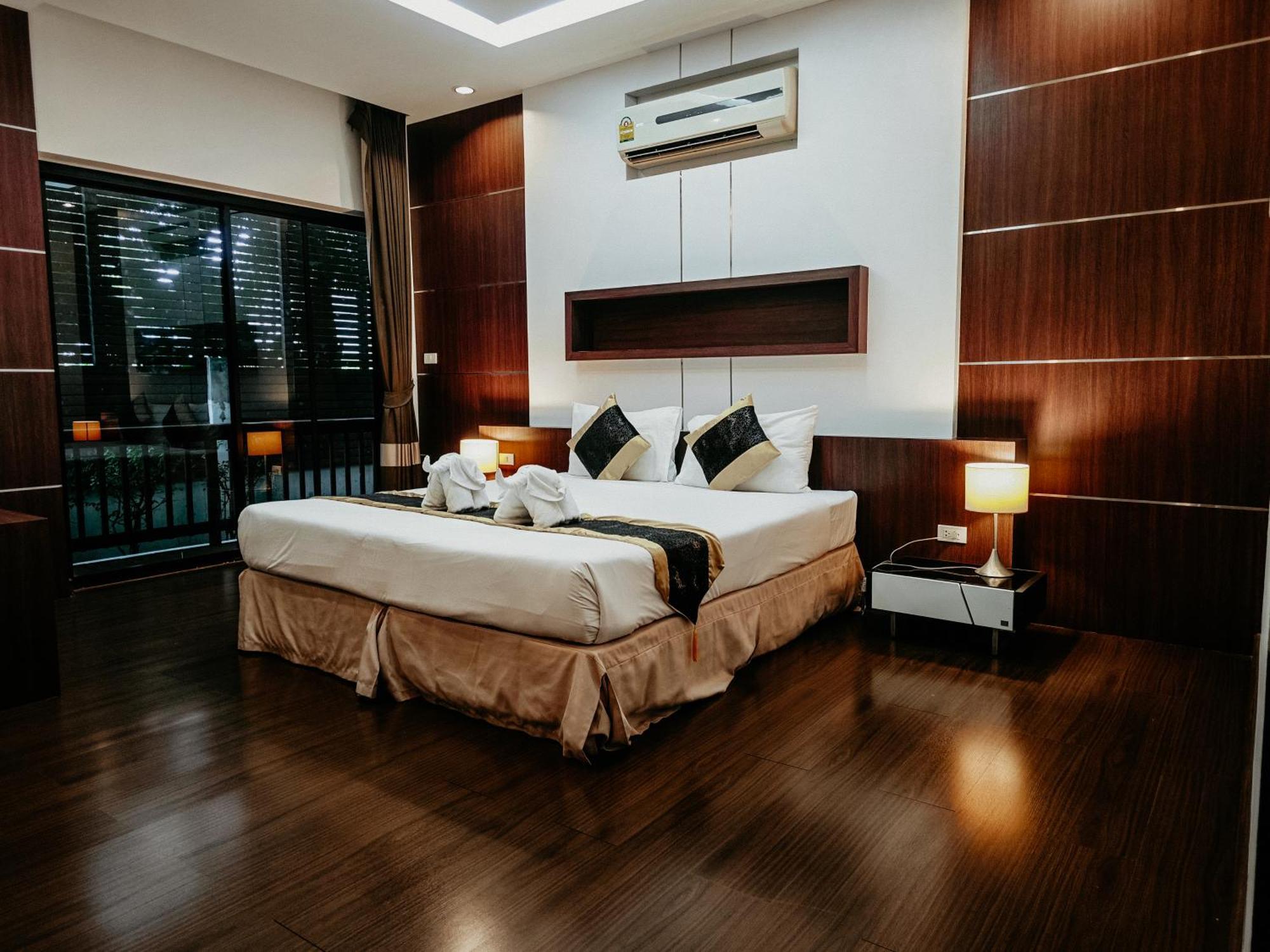 Rawai Grand House -Sha Plus Экстерьер фото