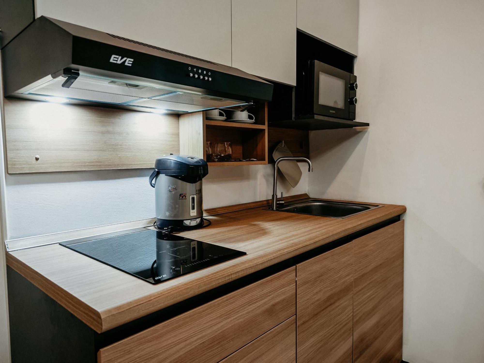 Rawai Grand House -Sha Plus Экстерьер фото